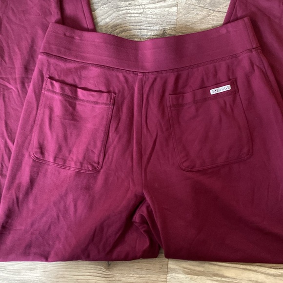 Resurge pants - Picture 3 of 3